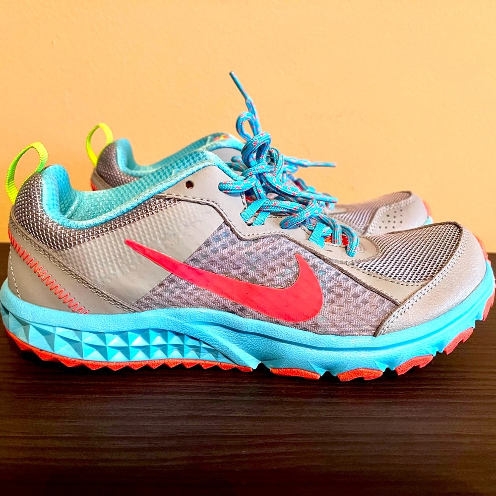 Nike Women’s Wild Trail - Size 6.5 - Gray/Blue/Pink/Neon